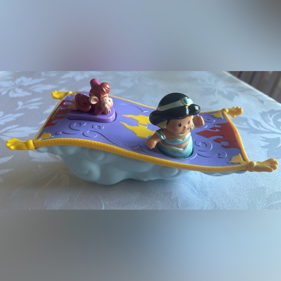 Fisher-Price Other - Fisher Price Little People Disney Aladdin Jasmine Musical Magic Carpet Toy